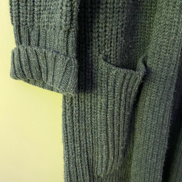 GAP Midcalf Length Knit Sweater - Picture 5 of 5